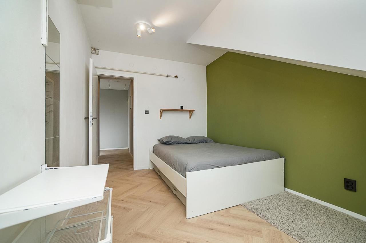 Big 4-Bedroom Flat, Terrace With Great Vitkov View Prag Exterior foto