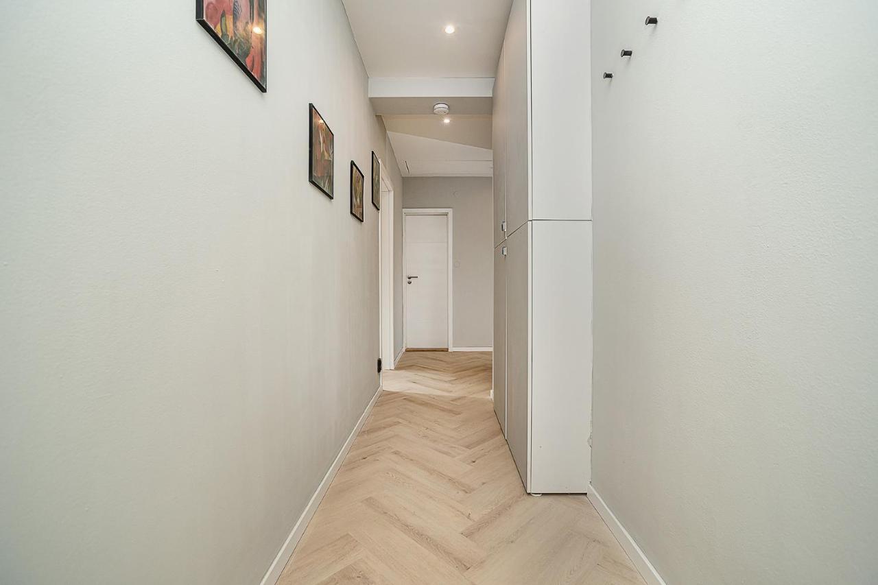 Big 4-Bedroom Flat, Terrace With Great Vitkov View Prag Exterior foto